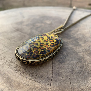 Sparkly Leopard Pendant Necklace