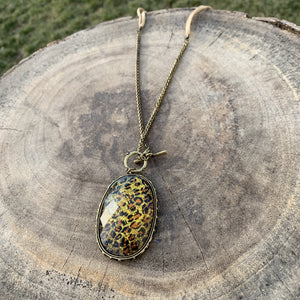 Sparkly Leopard Pendant Necklace