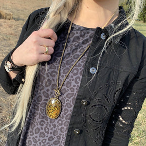 Sparkly Leopard Pendant Necklace